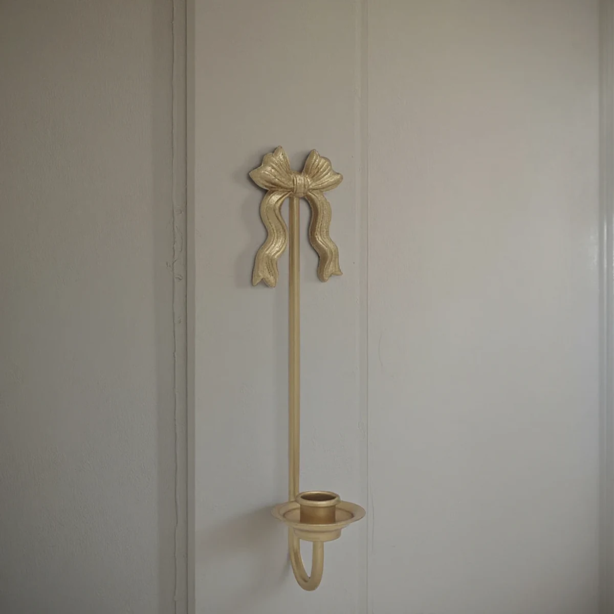 Vintage Metal Sconce Home Accent