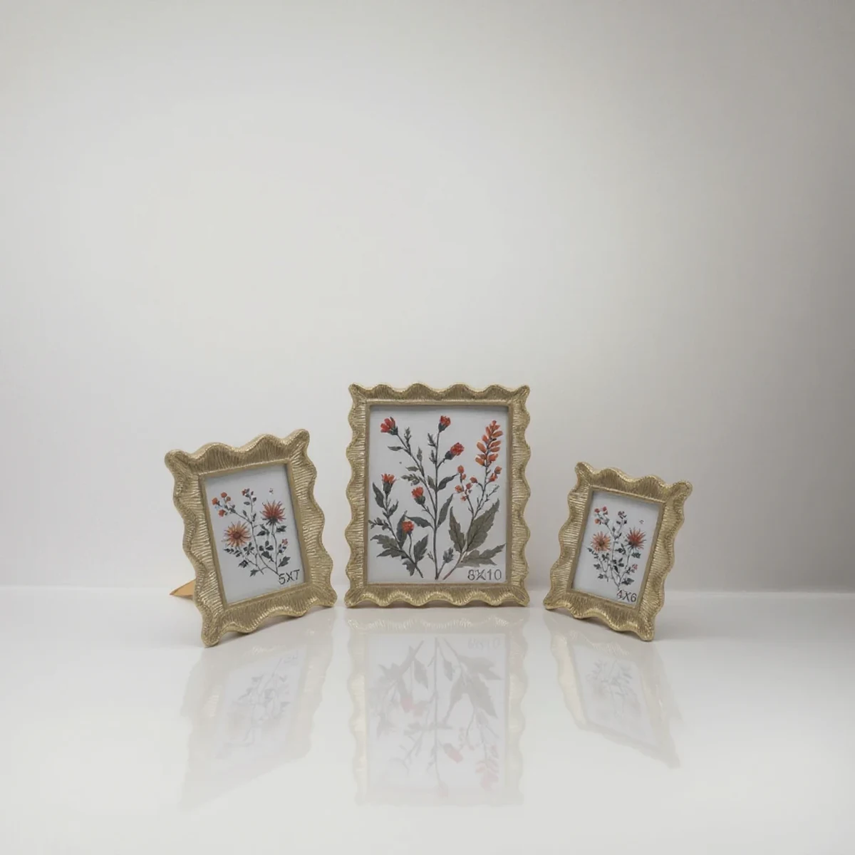 Retro Resin Picture Frame
