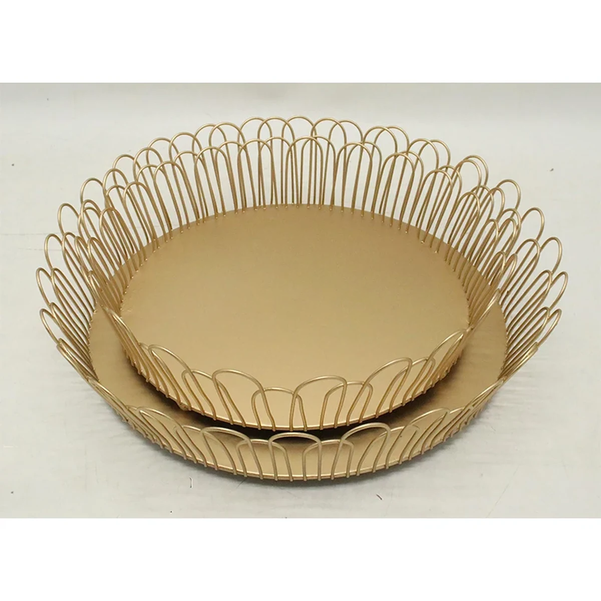 Modern Metal Round Decorative Tray
