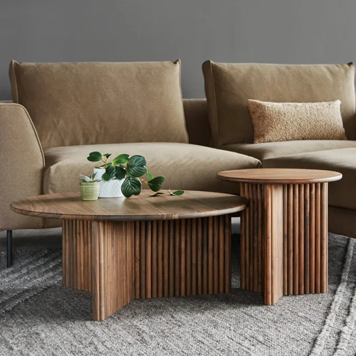 Modern Solid Wood Round Coffee Accent Table