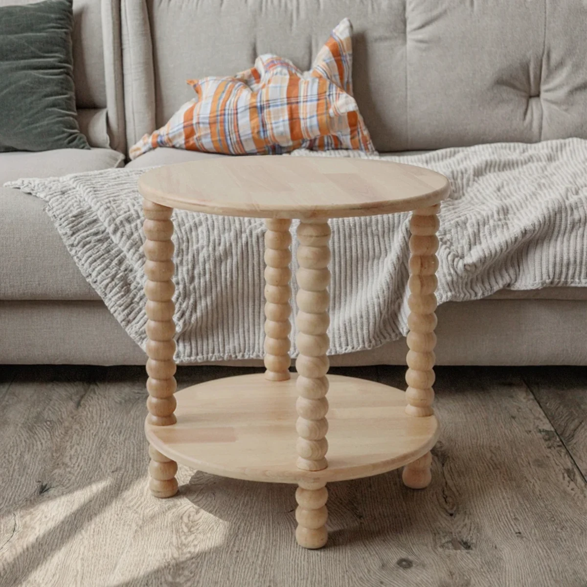Classic Solid Wood 2-Tier Coffee Accent Table