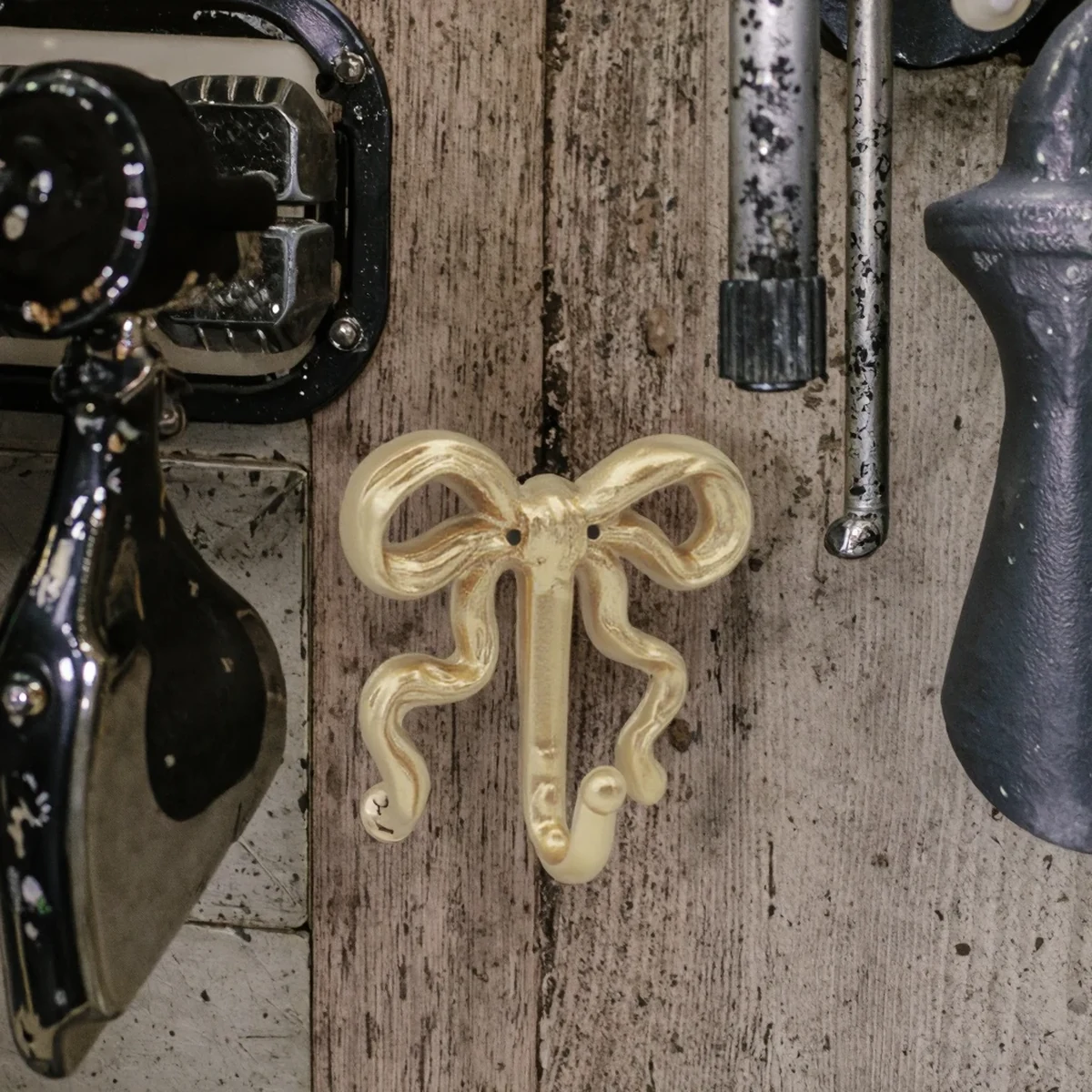 Vintage Metal Hook Wall Hooks