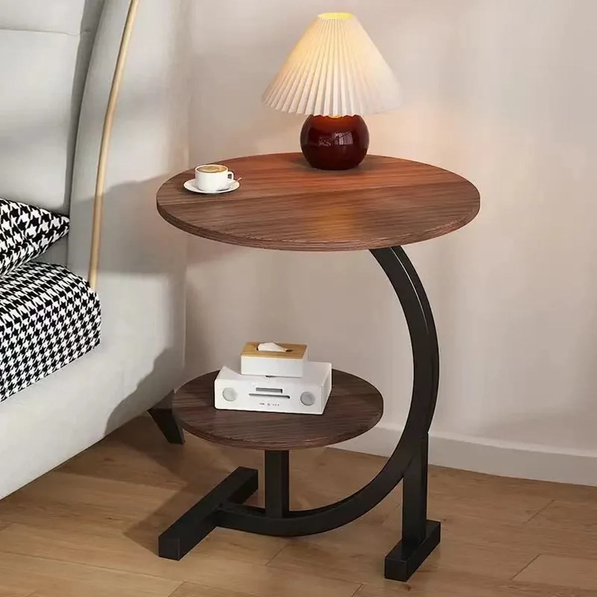 Minimalist Metal Round 2-Tier Accent Table