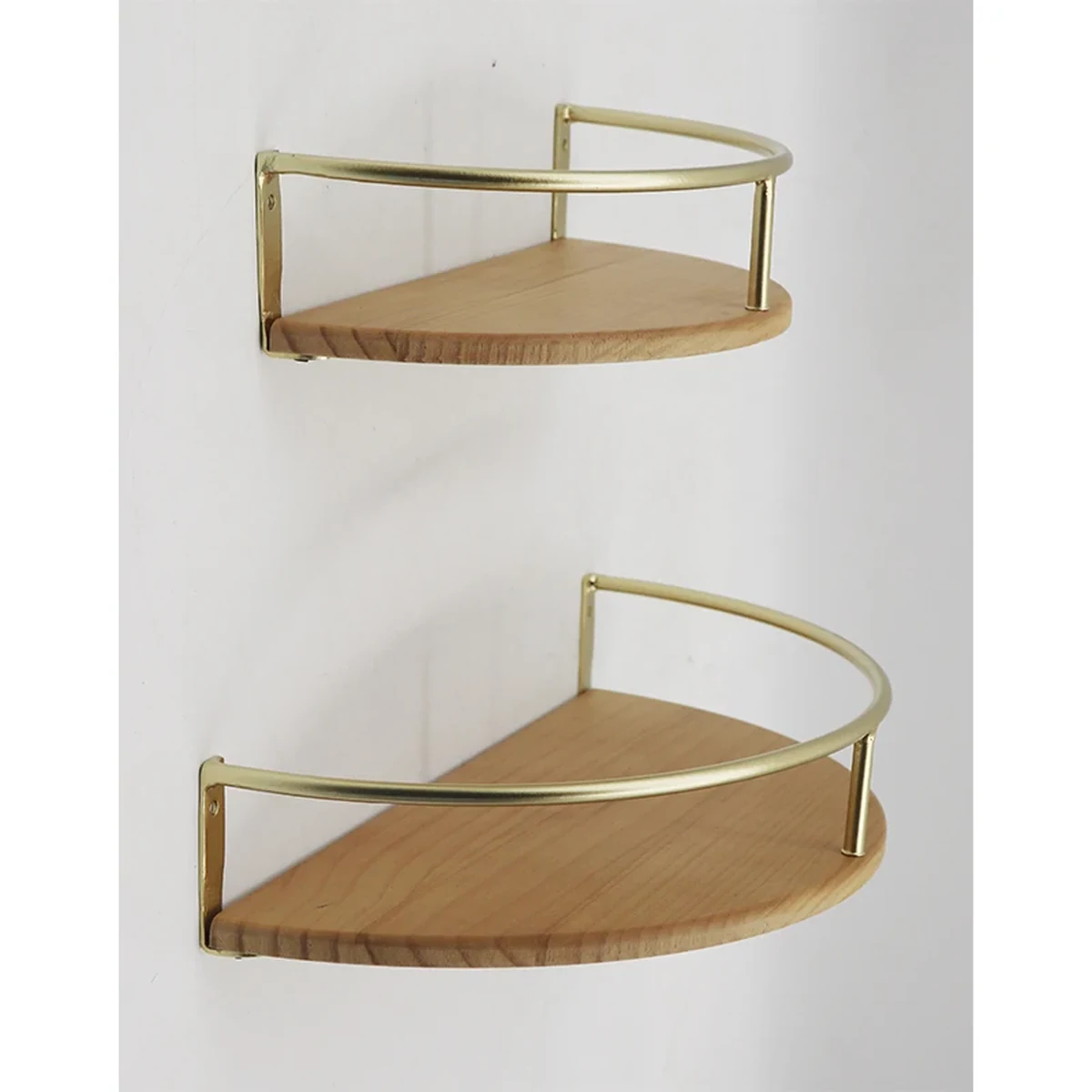 Nordic Metal Floating Floating Wall Shelf