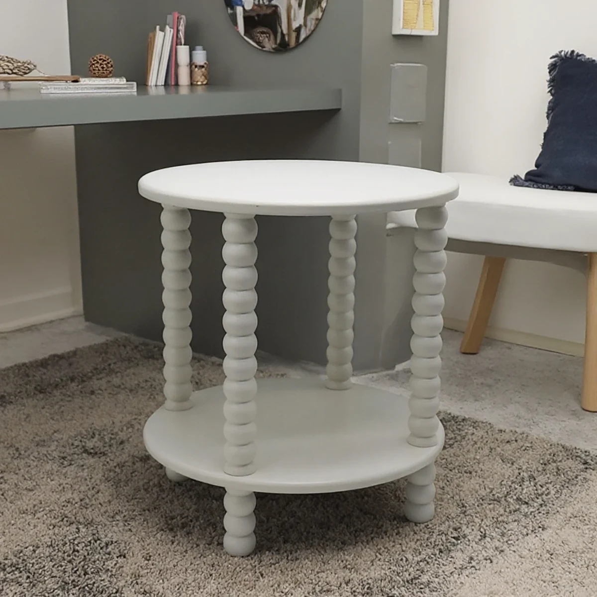Modern Solid Wood Round 2-Tier Accent Table