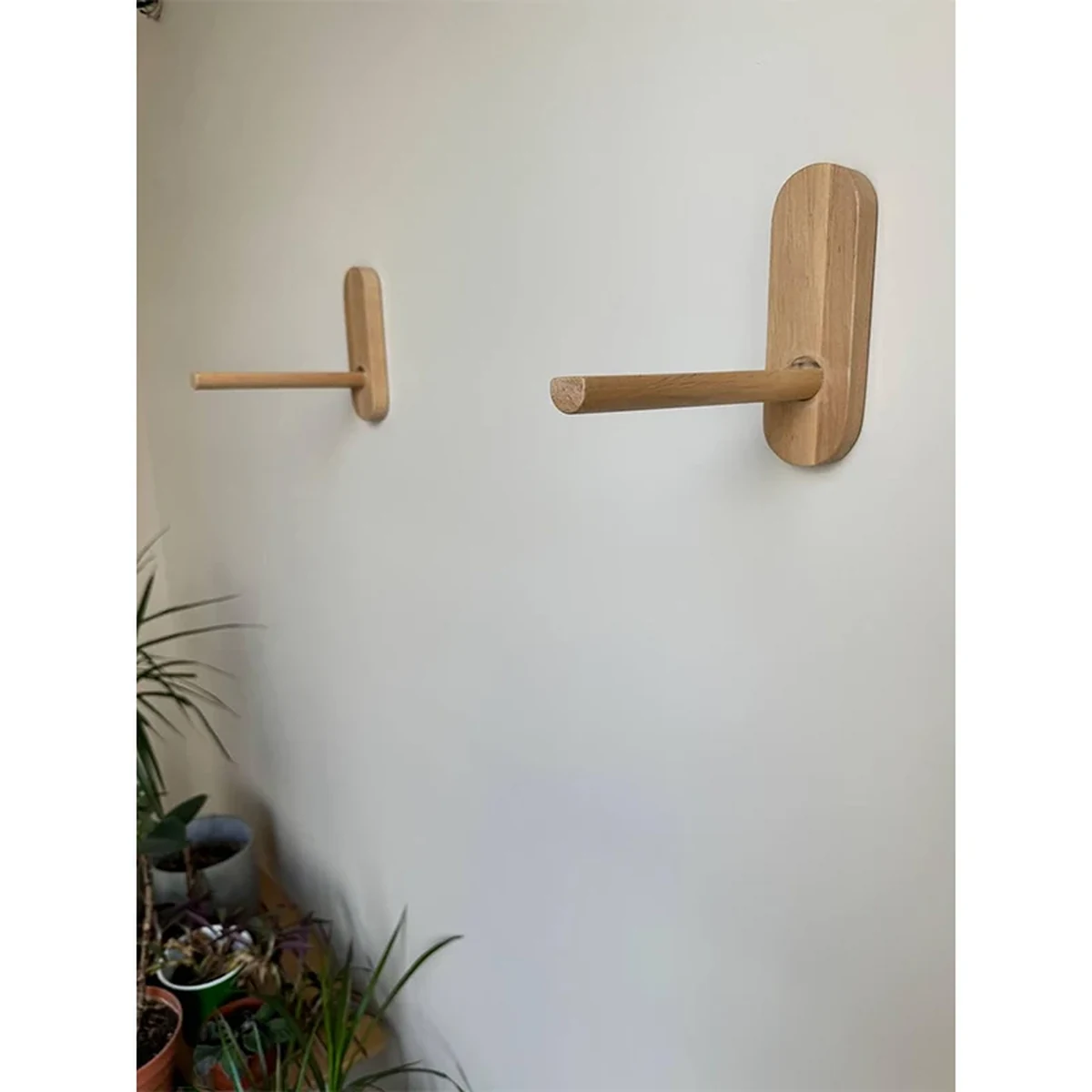 Farmhouse Solid Wood Round Floating Wall Shelf
