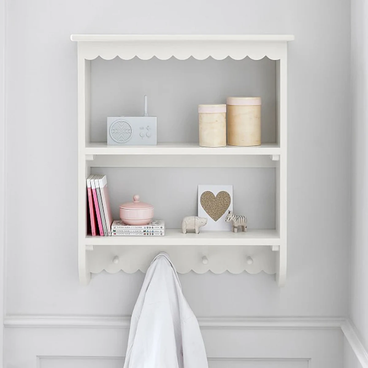 Classic Solid Wood Floating Floating Wall Shelf