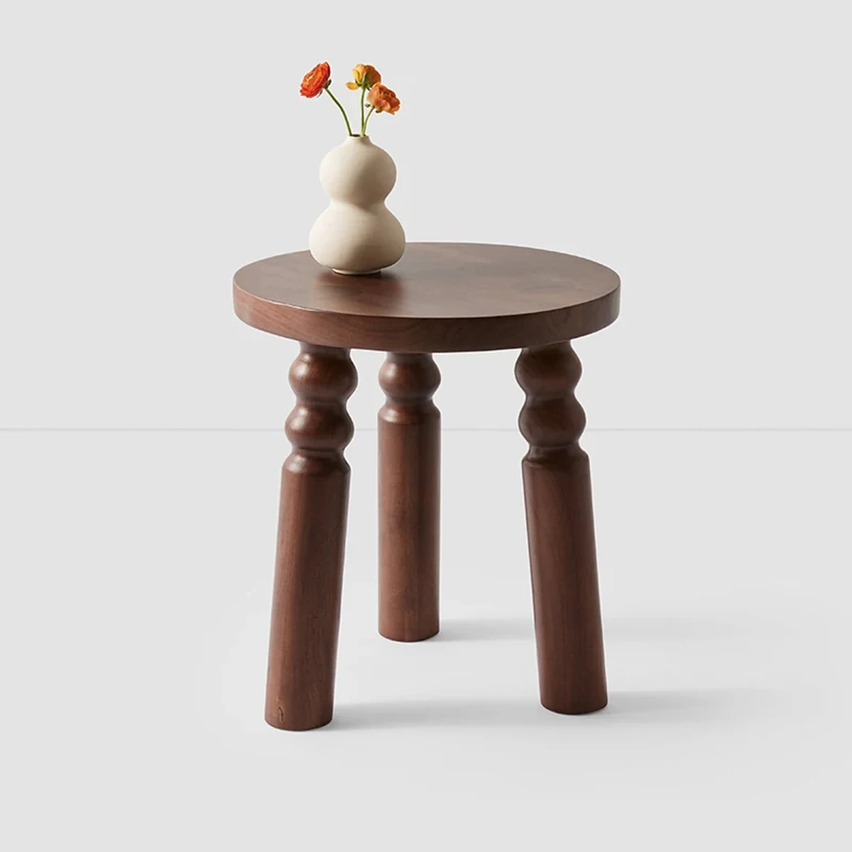 Classic Solid Wood Round Coffee Accent Table