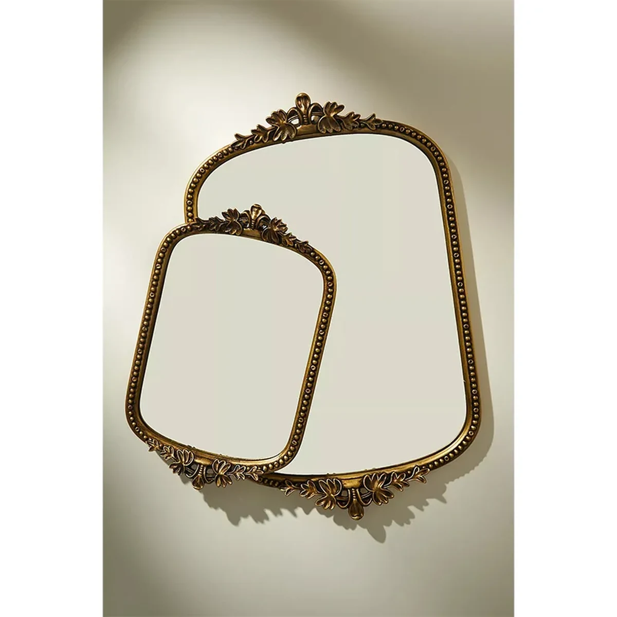 Classic Resin Wall Mirror