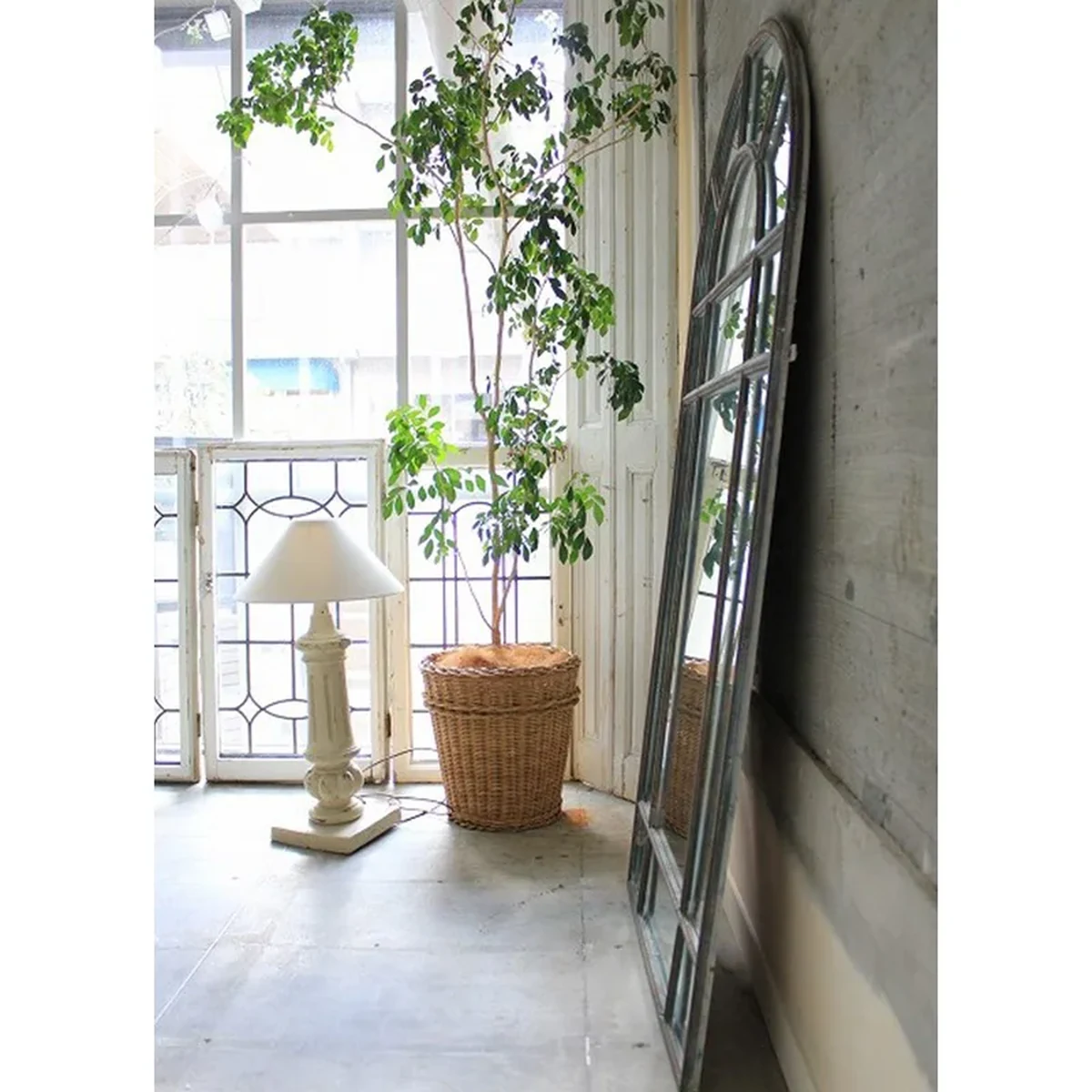 Vintage Metal Arch Full-Length Mirror