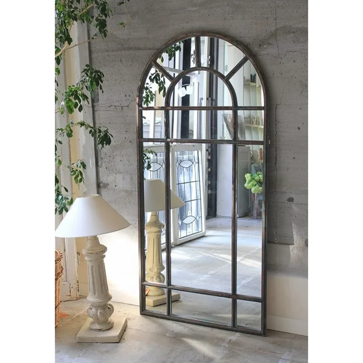 Vintage Metal Arch Full-Length Mirror