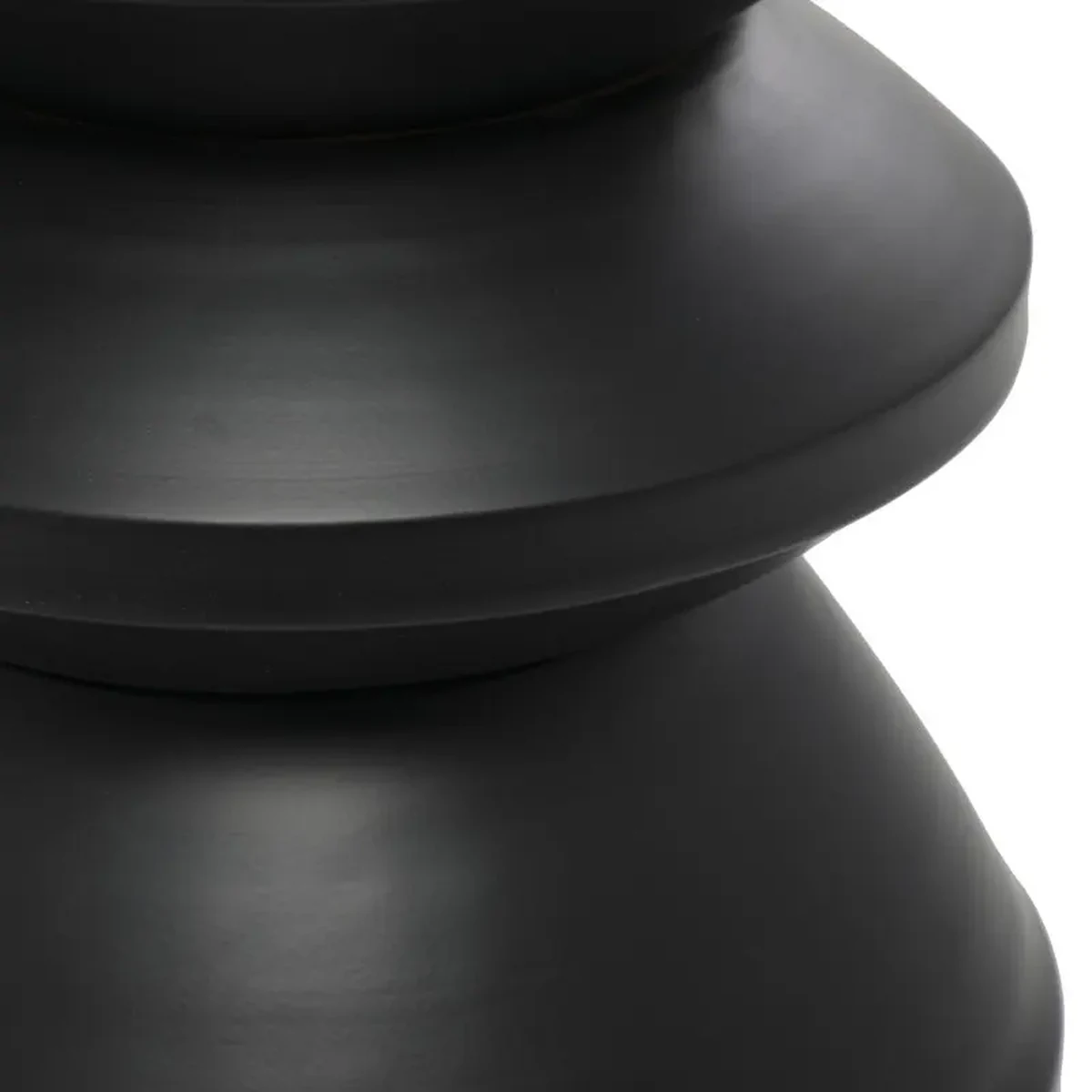Classic Solid Wood Round Coffee Accent Table