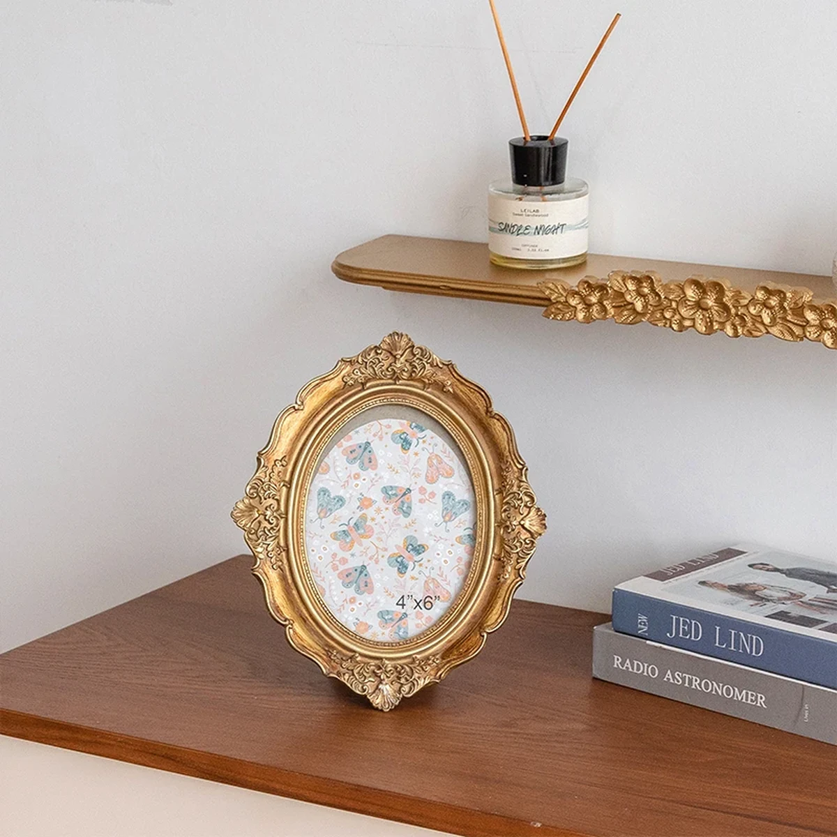 Vintage Resin Picture Frame