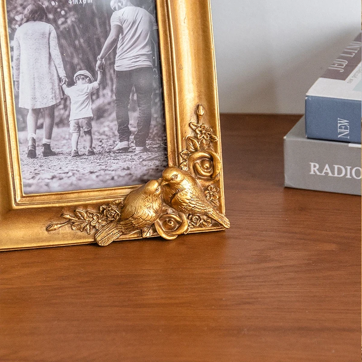 Vintage Resin Picture Frame