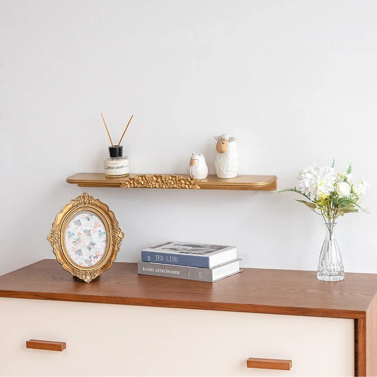 Nordic Resin Floating Floating Wall Shelf