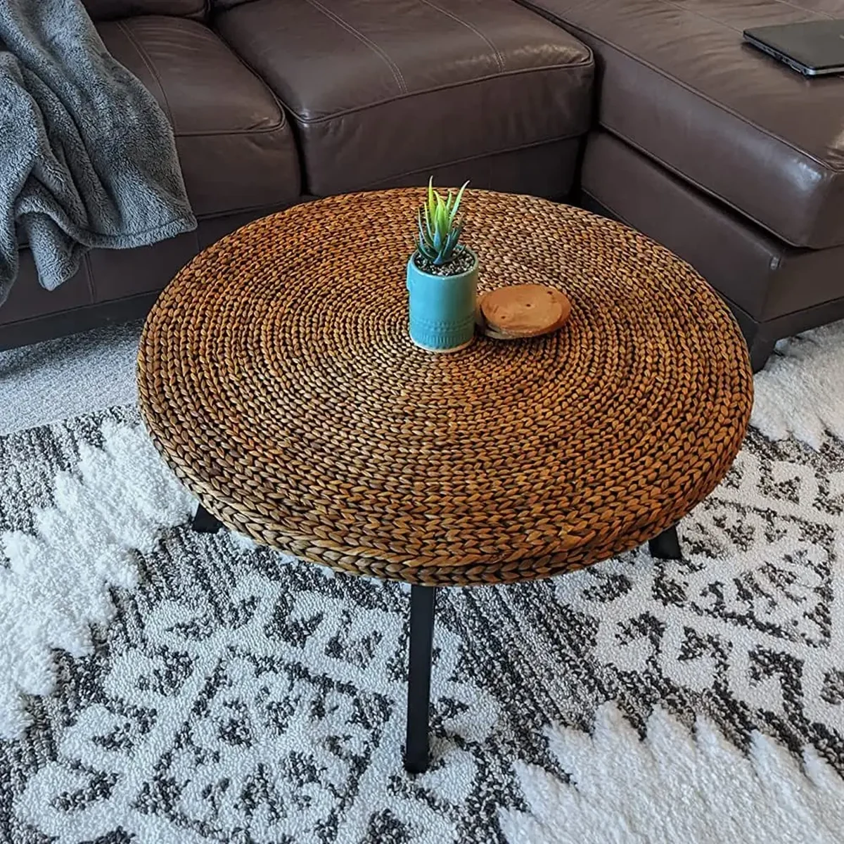 Modern Seagrass Round Coffee Accent Table